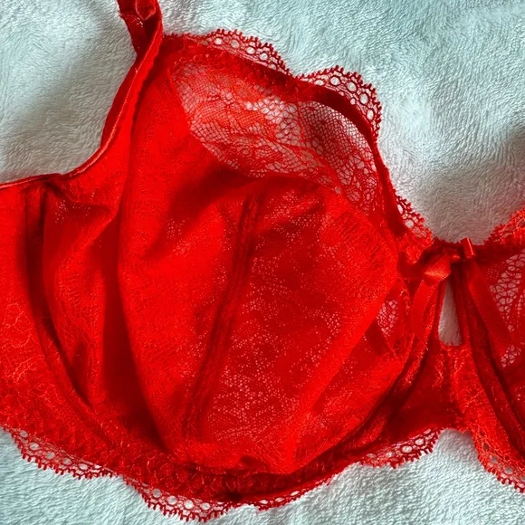 Freya Red Balconette Bra 38DD - Picture 10 of 10